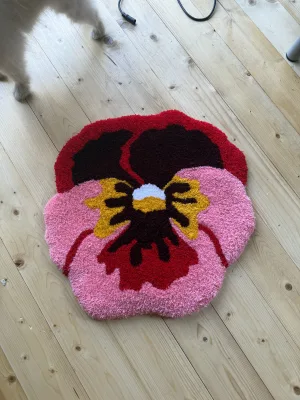 Fertiger Fadenzoo Teppich